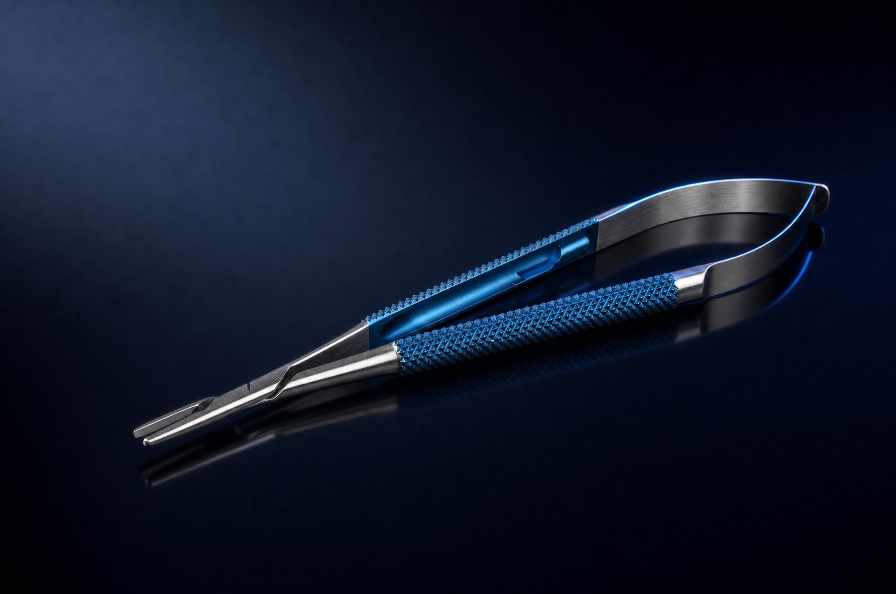 Titanium needle holder