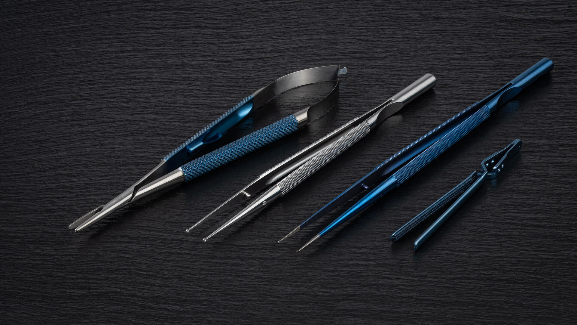 MICROQORE Titan-beschichtete Instrumente