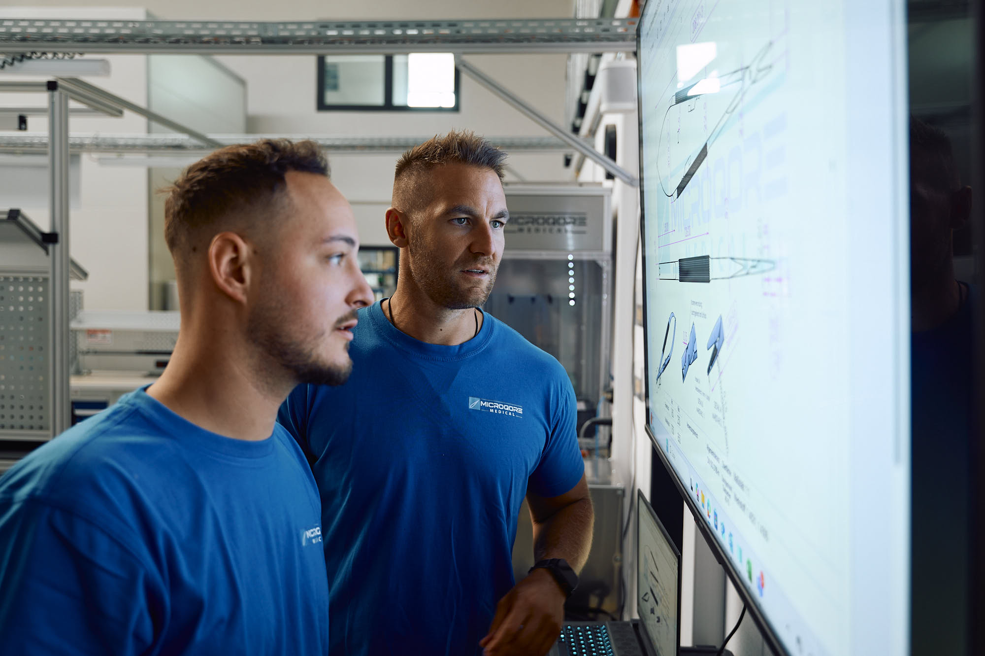 Digitale Instrumentenentwicklung am Großbildschirm